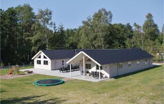 Holiday Home Frederiksværk - 01 - Melby - 0
