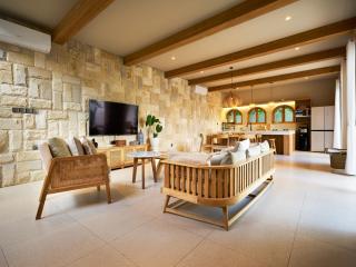 Luna Ola Villa Berawa - 1