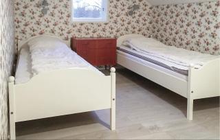 Holiday Home Fegen 1 - Djuparp - 3