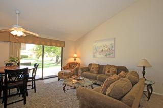 PS631 - Horse Shoe Circle - Meredith Lodging - Palm Desert - 7