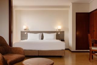Hotel da Bolsa - Porto - 9