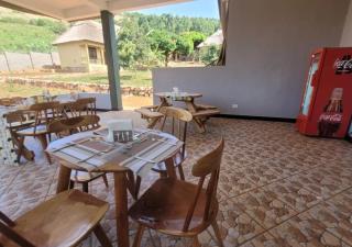 Stevalyn's Ridge View Lodge - Jinja - 9