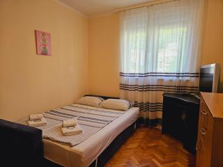 Apartment Adriatic - Budva - 3