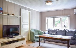Lovely Apartment In Hebnes - Soland - 3