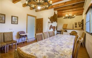 8 Bedroom Awesome Home In Polop - Polop - 3