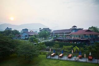 Thavisouk Riverside Hotel - Vang Vieng - 1
