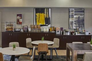 Residence Inn by Marriott Atlanta Airport North/Virginia Avenue - 1