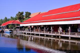 Greenfield Valley Fishing Resort - Hua Hin - 3