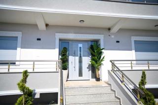 Vila BENE - Pogradec - 1