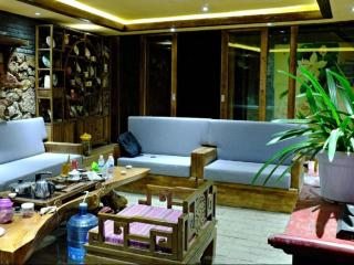 Lijiang Baisha Holiday Resort - 7