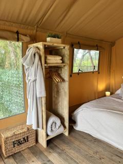 Kingfisher Safari Tent - 7