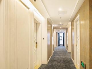 Vienna Hotel Guiyang Jiaxiulou Jichang Road - Guiyang - 1