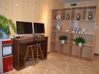 GreenTree Inn Zhengzhou Xinzheng City Longhu Town Xiangyun Road Express Hotel - 4