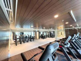Stylish 1 Bedroom High Floor in Creek Edge - Dubai - 3