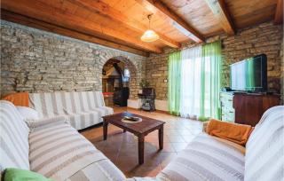 Pet Friendly Home In Pazin - Heki - 2