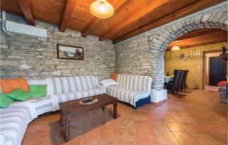 Pet Friendly Home In Pazin - Heki - 1