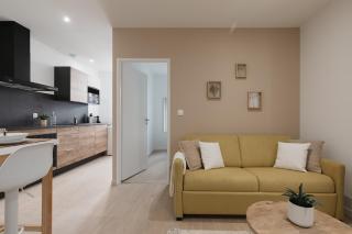 OIQIA • Arthéa • Esquisse - Périgueux - 1