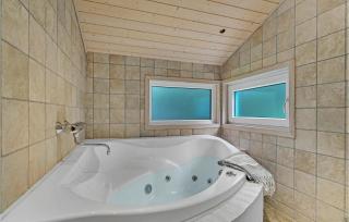 Holiday Home Torpet Hovborg - 8