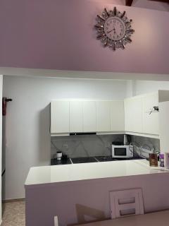 Cozy Apartment - 1