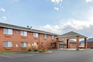 Comfort Inn Colville - 2
