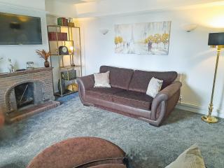 The Pantiles - Chesterfield - 8