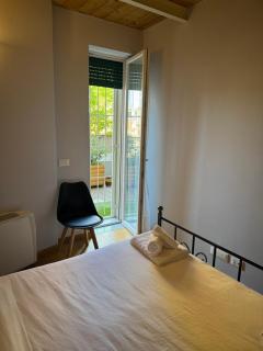 Montallegro 32M Free parking - Genova - 0