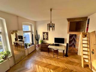 Berliner Altbaubauwohnung in Mitte - Berlino - 0