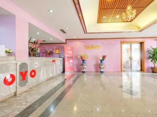 OYO 565 Trang Hotel - Trang - 5