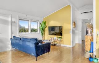 Amazing Home In Vejby With Wifi - 4