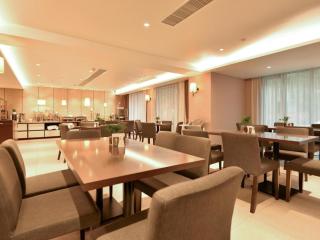 Home Inns Plus Shanghai Xujiahui Branch - Shanghai - 9