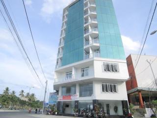 La Mer Hotel Nha Trang - Nha Trang - 9