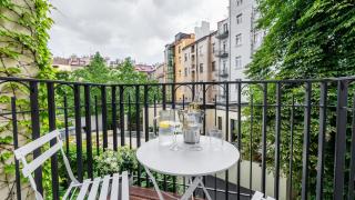 Apartment in the Clouds Letná - Luxury with Romantic Balconies in Quiet Centre of Prague - Prague - 1