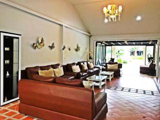 Royal Lee Resort and Spa - Patong Beach - 9