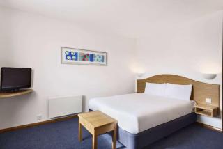 Days Inn by Wyndham Telford Ironbridge - 7