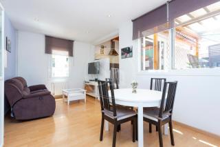 Stylish Apartment with Terrace in Poble Sec near Montjuïc - 9