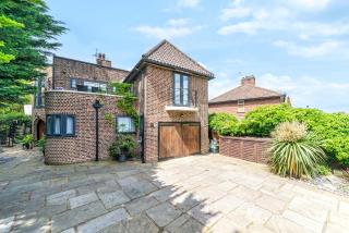 Gatsby Villa with large garden and fancy hot tub - Chislehurst - 9