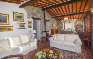 Stunning Home In Monterotondo Marittimo - Monterotondo - 8