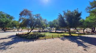 East Gate Rest Camp - Buitepos - 8