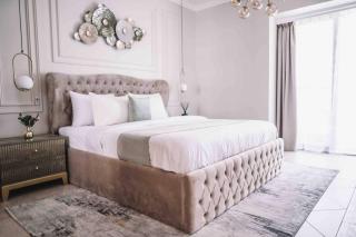 Sea & Palm View Elegant 1 Bedroom Apartment - Dubai - 8