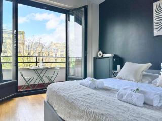Stylish Apartment with a Balcony in Paris - Paris - 5