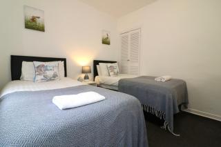 Signature - Glen Lee House - Glasgow - 6