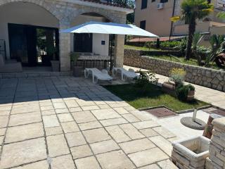 Apartment Verano - Njivice - 9