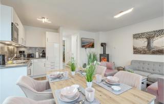 2 Bedroom Beautiful Home In Tossens - Tossens - 1