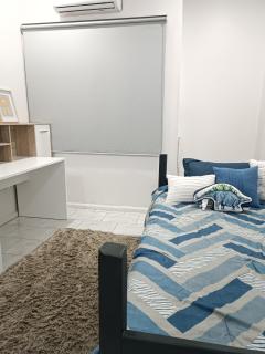 Plush 3-Bedroom Fully Furnished House - Accra - 9