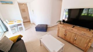 Delightful Ground Floor 2 bed with access to pool, Wi-Fi, AC - Sucina - 3