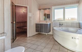 Holiday Home Otterup 91 With Hot Tub - Otterup - 9