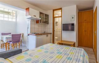 Pet Friendly Apartment In Medulin - Medulin - 7