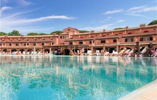 Amazing Apartment In Puntone Gr - 1