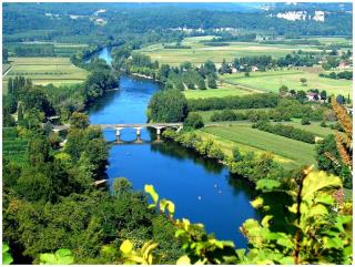 LE TERME maison en pierre dans village tous commerces au coeur du Périgord proche Sarlat et rivière Dordogne - 8