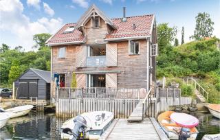 Gorgeous Home In Os With Kitchen - Haljem - 0